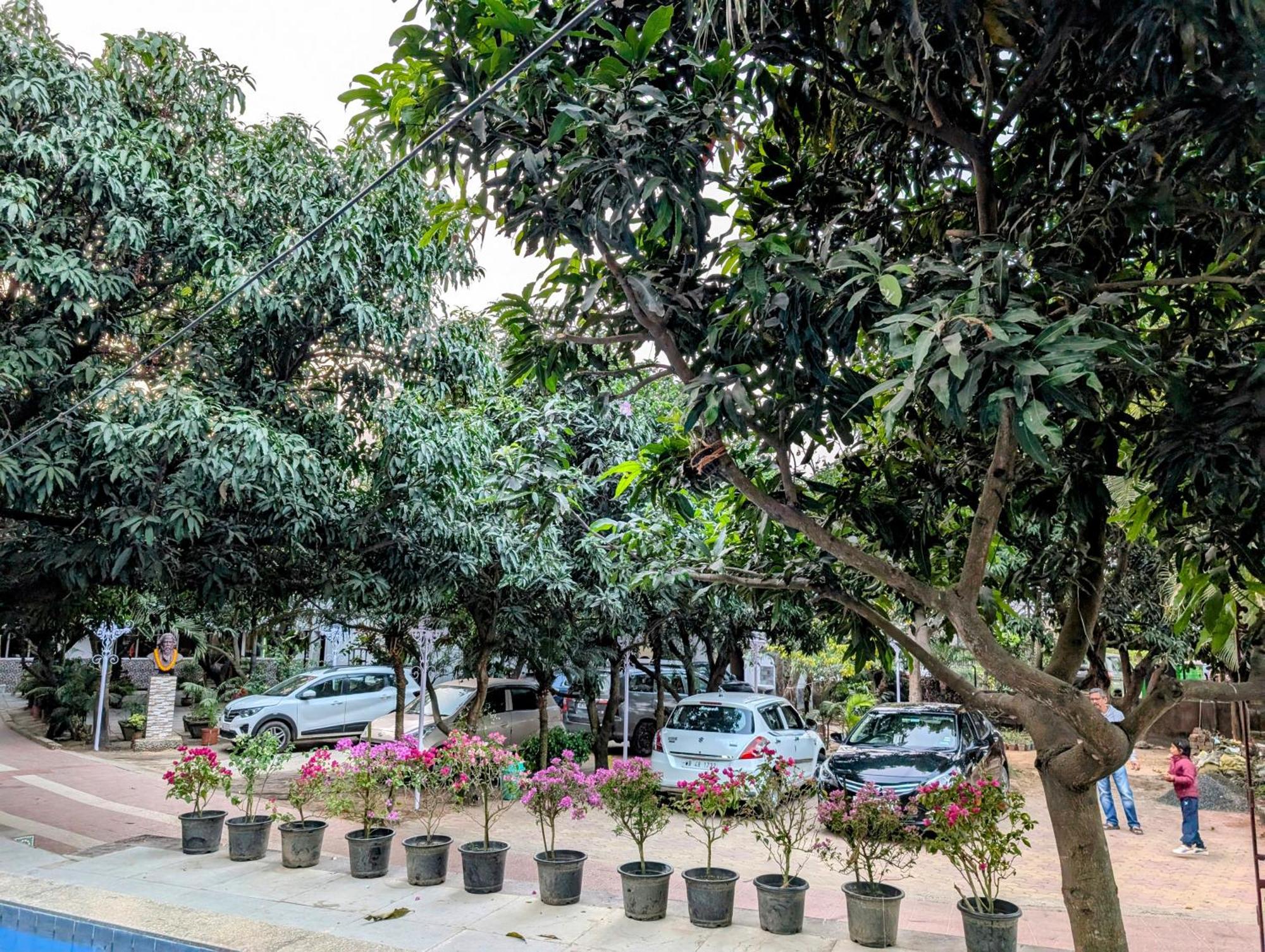 Rangamati Garden Resort Shantiniketan Bagian luar foto